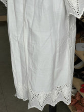 Load image into Gallery viewer, Calson Lined Dress M