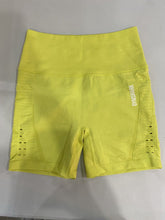 Load image into Gallery viewer, Gymshark shorts S