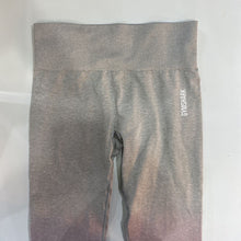 Load image into Gallery viewer, Gymshark leggings S