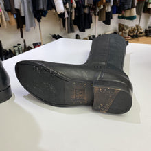 Load image into Gallery viewer, Frye pebbled leather/stretch panel boots 7.5