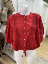 Load image into Gallery viewer, TulaRosa swiss dot eyelet top XXS