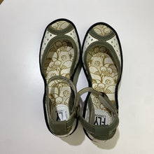 Load image into Gallery viewer, Fly London wedge sandals 38