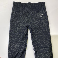 Load image into Gallery viewer, Gymshark leggings M
