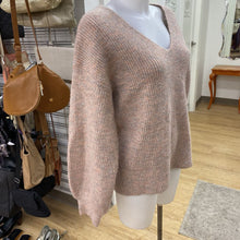 Load image into Gallery viewer, Anthropologie knit sweater S