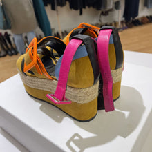 Load image into Gallery viewer, Pierre Hardy platform espadrille sandals 35