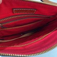 Load image into Gallery viewer, Dooney & Burke crossbody handbag
