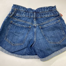 Load image into Gallery viewer, Banana Republic (outlet) denim shorts 27/4