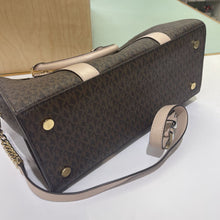 Load image into Gallery viewer, Michael Kors monogram handbag