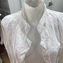 Load image into Gallery viewer, Bryn Walker linen open top L