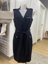 Load image into Gallery viewer, H&M snaps dress 8