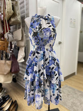 Load image into Gallery viewer, Eliza J formal dress 10