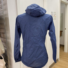 Load image into Gallery viewer, Patagonia light nylon jacket S