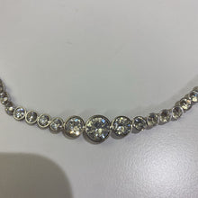 Load image into Gallery viewer, Swarovski crystal necklace