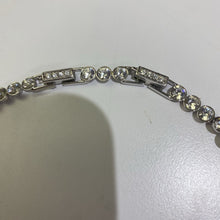 Load image into Gallery viewer, Swarovski crystal necklace