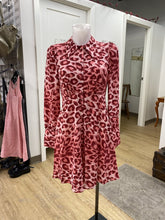 Load image into Gallery viewer, Kate Spade leopard print dress 2
