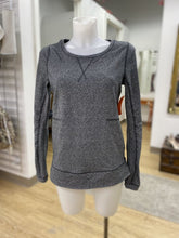 Load image into Gallery viewer, Lululemon sweater 4