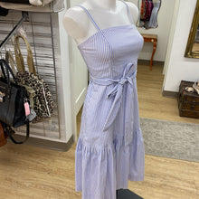 Load image into Gallery viewer, Banana Republic striped dress 0p
