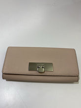 Load image into Gallery viewer, Michael Kors Saffiano leather wallet
