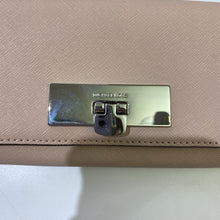 Load image into Gallery viewer, Michael Kors Saffiano leather wallet