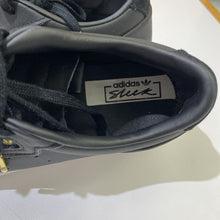 Load image into Gallery viewer, Adidas leather sneakers 7.5/8 NWT