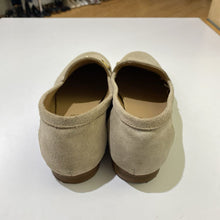 Load image into Gallery viewer, Gem's suede loafers 38
