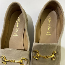 Load image into Gallery viewer, Gem's suede loafers 38