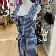 Load image into Gallery viewer, Gap jumper 8 Tall