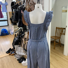 Load image into Gallery viewer, Gap jumper 8 Tall