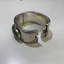 Load image into Gallery viewer, .925 cuff w turquoise/white stones