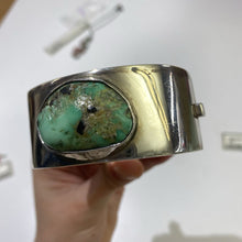 Load image into Gallery viewer, .925 cuff w turquoise/white stones