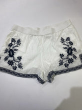 Load image into Gallery viewer, J Crew crinkle cotton embroidered shorts 12