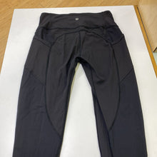 Load image into Gallery viewer, Lululemon leggings w pockets 8