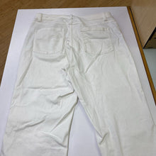 Load image into Gallery viewer, LL Bean jeans 12