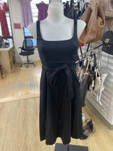 Load image into Gallery viewer, Banana Republic (outlet) dress 0p