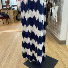 Load image into Gallery viewer, Michael Kors maxi skirt NWT L