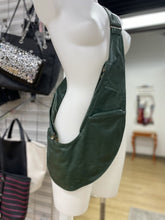 Load image into Gallery viewer, Sash leather crossbody