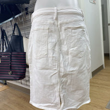 Load image into Gallery viewer, Banana Republic denim skirt 12