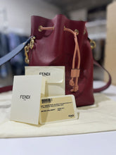 Load image into Gallery viewer, Fendi mon tresor bucket bag