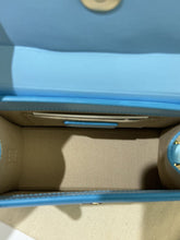 Load image into Gallery viewer, JACQUEMUS Le Chiquito leather shoulder bag