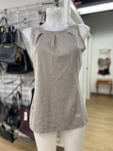 Load image into Gallery viewer, arcteryx Trim Fit tee M