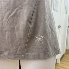 Load image into Gallery viewer, arcteryx Trim Fit tee M