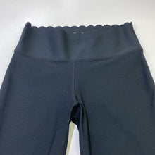 Load image into Gallery viewer, Mondetta scalloped leggings S