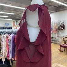Load image into Gallery viewer, Dynamite ruffle top M