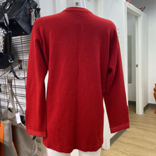 Load image into Gallery viewer, Harrods Made in Scotland vintage wool sweater 38