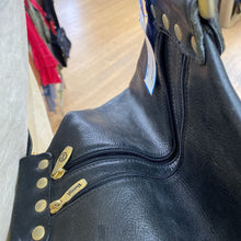 Load image into Gallery viewer, Valentina vintage backpack