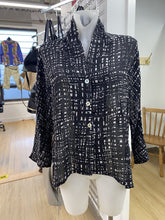 Load image into Gallery viewer, Muriel Dombret wool blend top 10