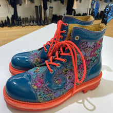 Load image into Gallery viewer, John Fluevog boots 10