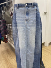 Load image into Gallery viewer, Zara denim skirt XL