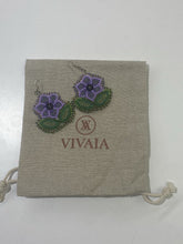 Load image into Gallery viewer, Beaded flower earrings