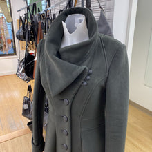 Load image into Gallery viewer, Vaute Couture Made in NYC winter coat S